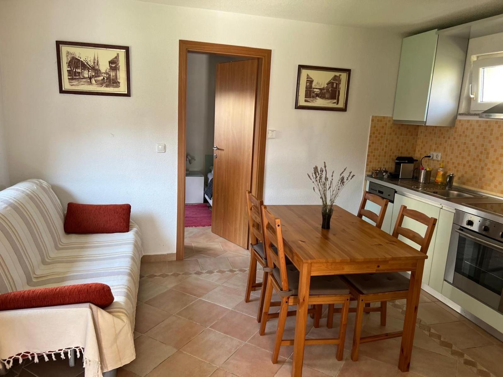 Minihaus In Zagreb Διαμέρισμα Sesvete Εξωτερικό φωτογραφία